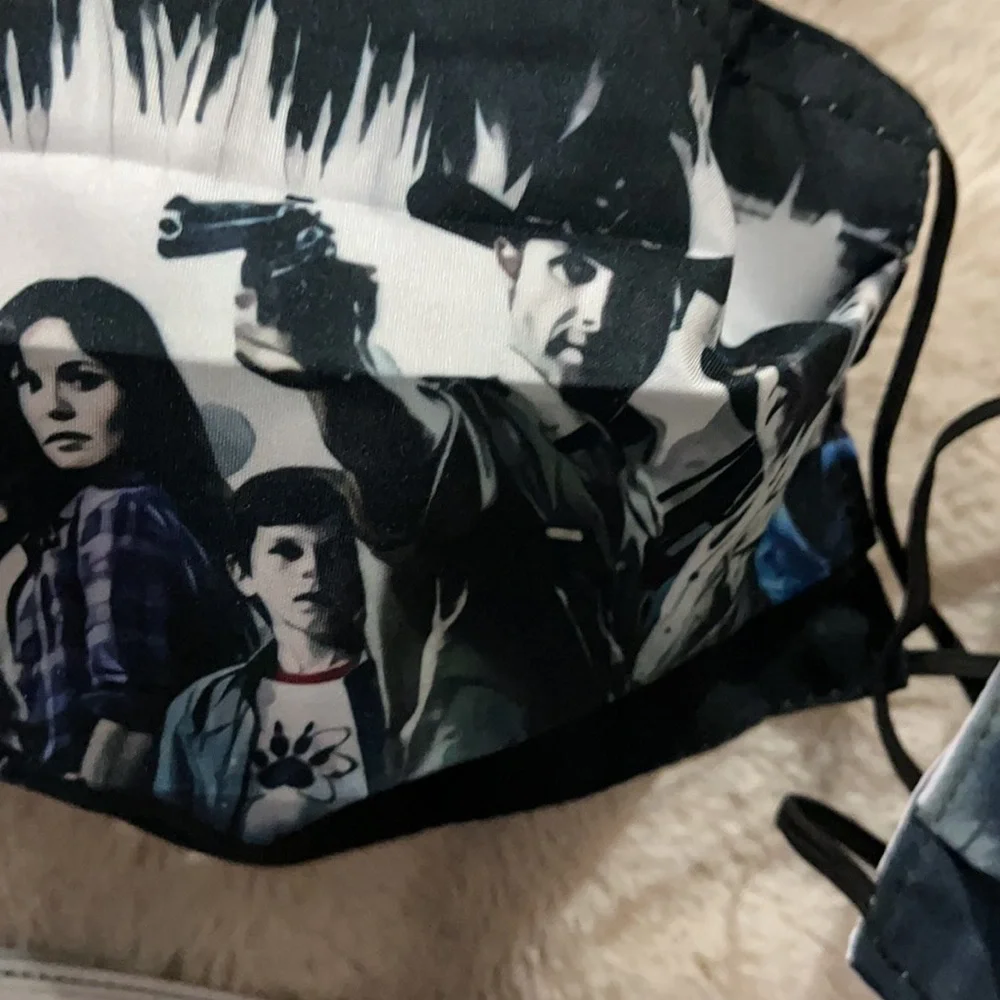 New set/3 Walking Dead face masks